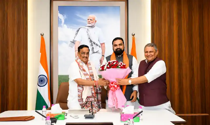 वर्षों से लंबित सोन नदी जल बंटवारे के समाधान की दिशा में ऐतिहासिक कदम, बिहार व झारखंड के बीच MOU पर हस्ताक्षर वर्षों से लंबित सोन नदी जल बंटवारे के समाधान की दिशा में ऐतिहासिक कदम, बिहार व झारखंड के बीच MOU पर हस्ताक्षर