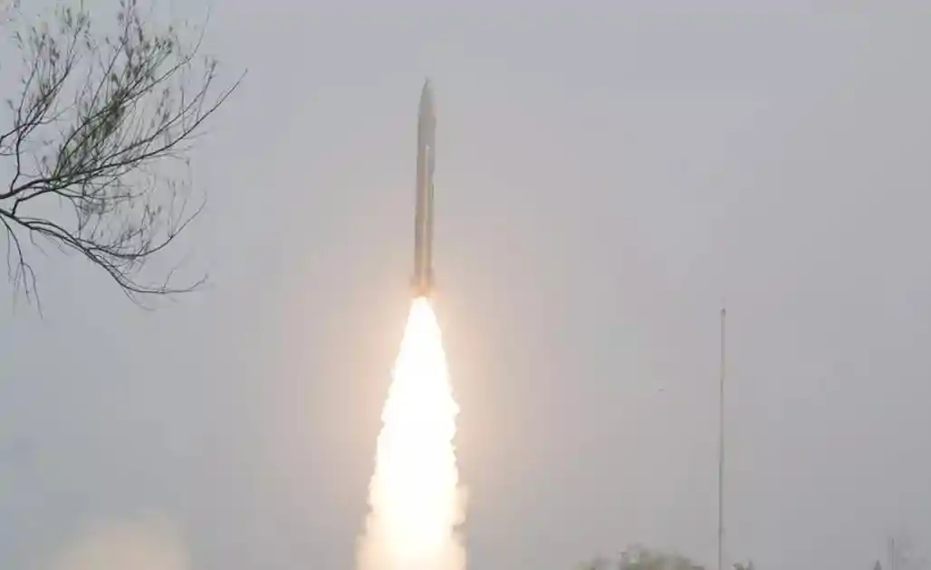 ओडिशा तट से DRDO का शक्ति प्रदर्शन, एक ही लॉन्चर से बैक-टु-बैक दो ‘प्रलय’ मिसाइलों का सफल सल्वो टेस्ट