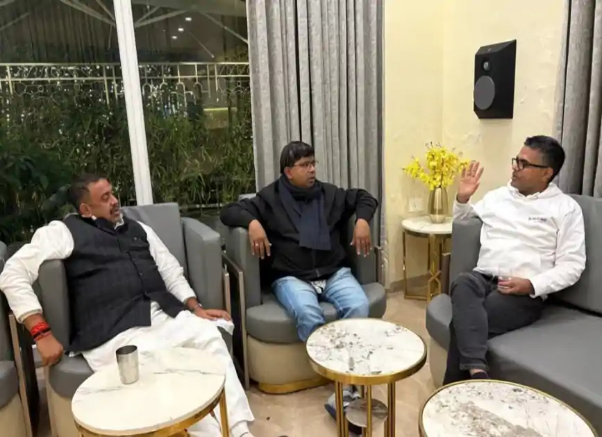 'हम साथ थे, हैं और रहेंगे' रामेश्वर महतो ने लिखा-जय NDA, क्या उपेंद्र कुशवाहा को परेशानी कर सकती हैं ये तस्वीरें