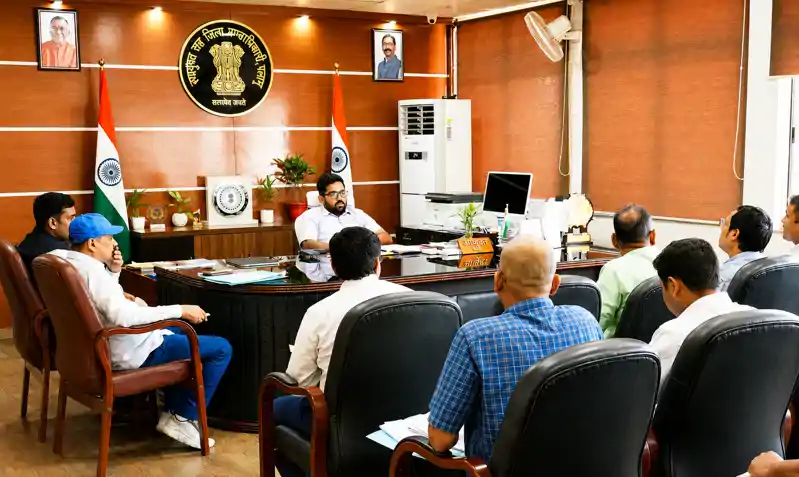 मास्टर सोबरन मांझी जिला पुस्तकालय को मिलेगा नया स्वरूप, मॉडल लाइब्रेरी के रूप में होगा विकसित मास्टर सोबरन मांझी जिला पुस्तकालय को मिलेगा नया स्वरूप, मॉडल लाइब्रेरी के रूप में होगा विकसित