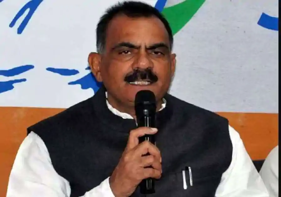 कांग्रेस नेता आलोक दूबे ने भाजपा पर साधा निशाना, कहा-'भ्रामक आरोपों से नहीं छिपेंगी नाकामियां'